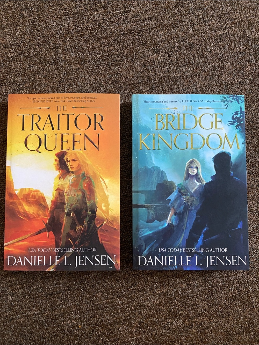 THE TRAITOR QUEEN BOOK DUOLOGY